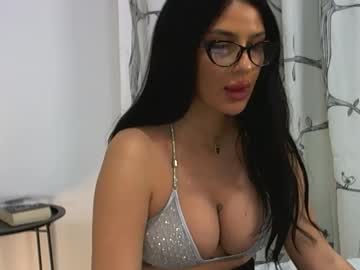 girl Cheap Sex Cams with luanaxdess